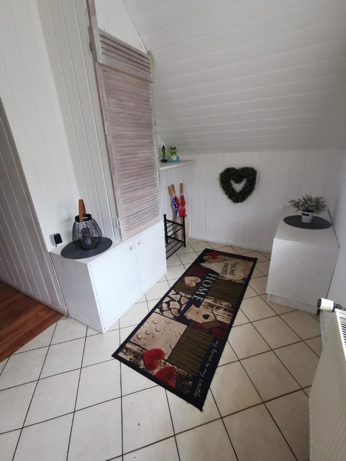 Appartement Zur Langen Heide à Hildburghausen Extérieur photo